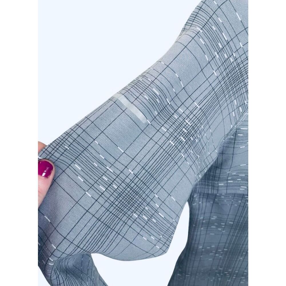 Nike Reflective Running Pullover - image 7